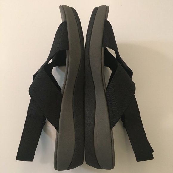 Cloudsteppers by Clarks Cushion Soft Black & Gray Wedge Sandals Shoes Size 8.5 W - Picture 2 of 14
